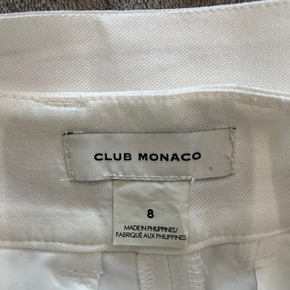 Club Monaco White High-Waist Belted Pleated Shorts - Picture 2 of 4